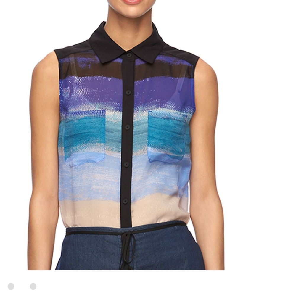 Summer Shirt bundle (2) size large